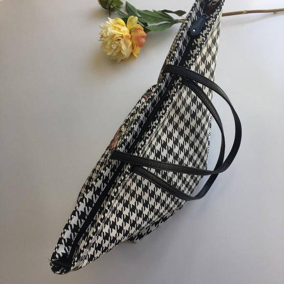 Vera Bradley Black Houndstooth Large Travel Tote - Picture 7 of 8